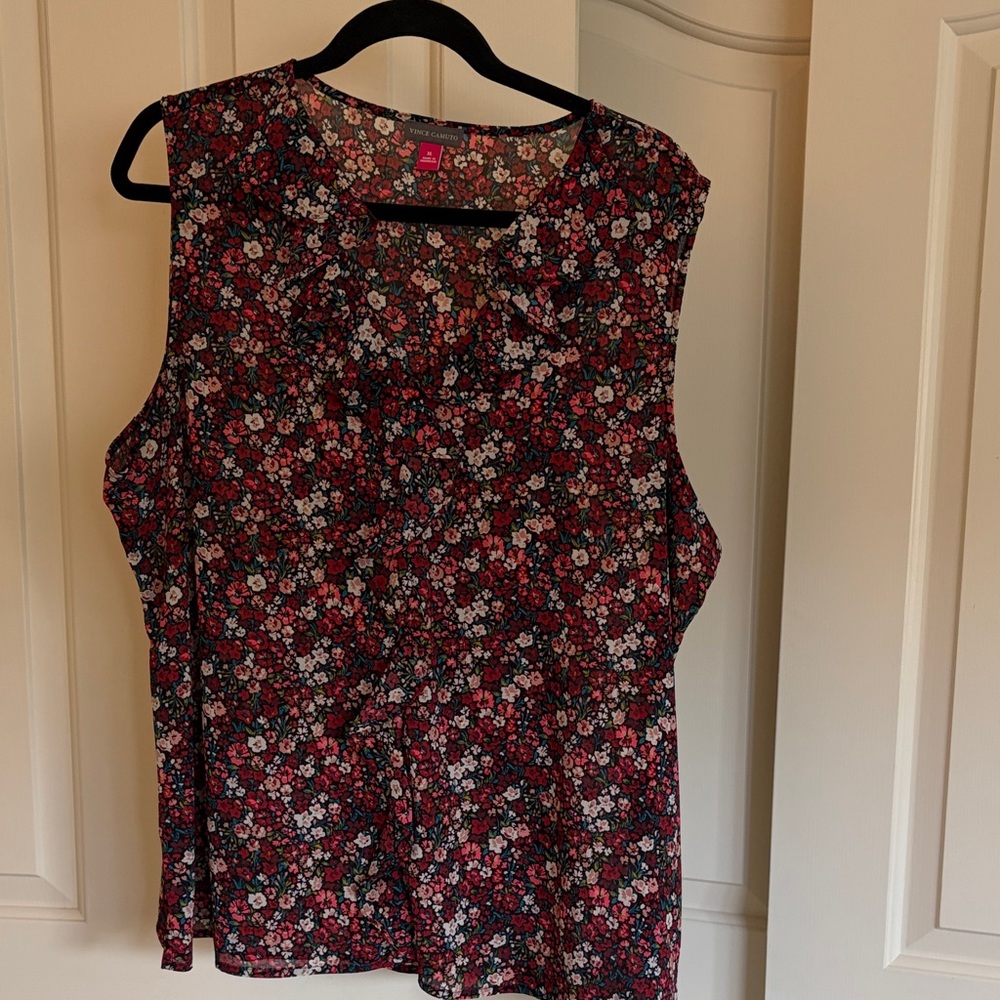 Vince Camuto Floral Sleeveless Blouse - Black and Red